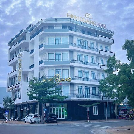 Khach San Minh Quang Hotel Фан Ранг Екстериор снимка